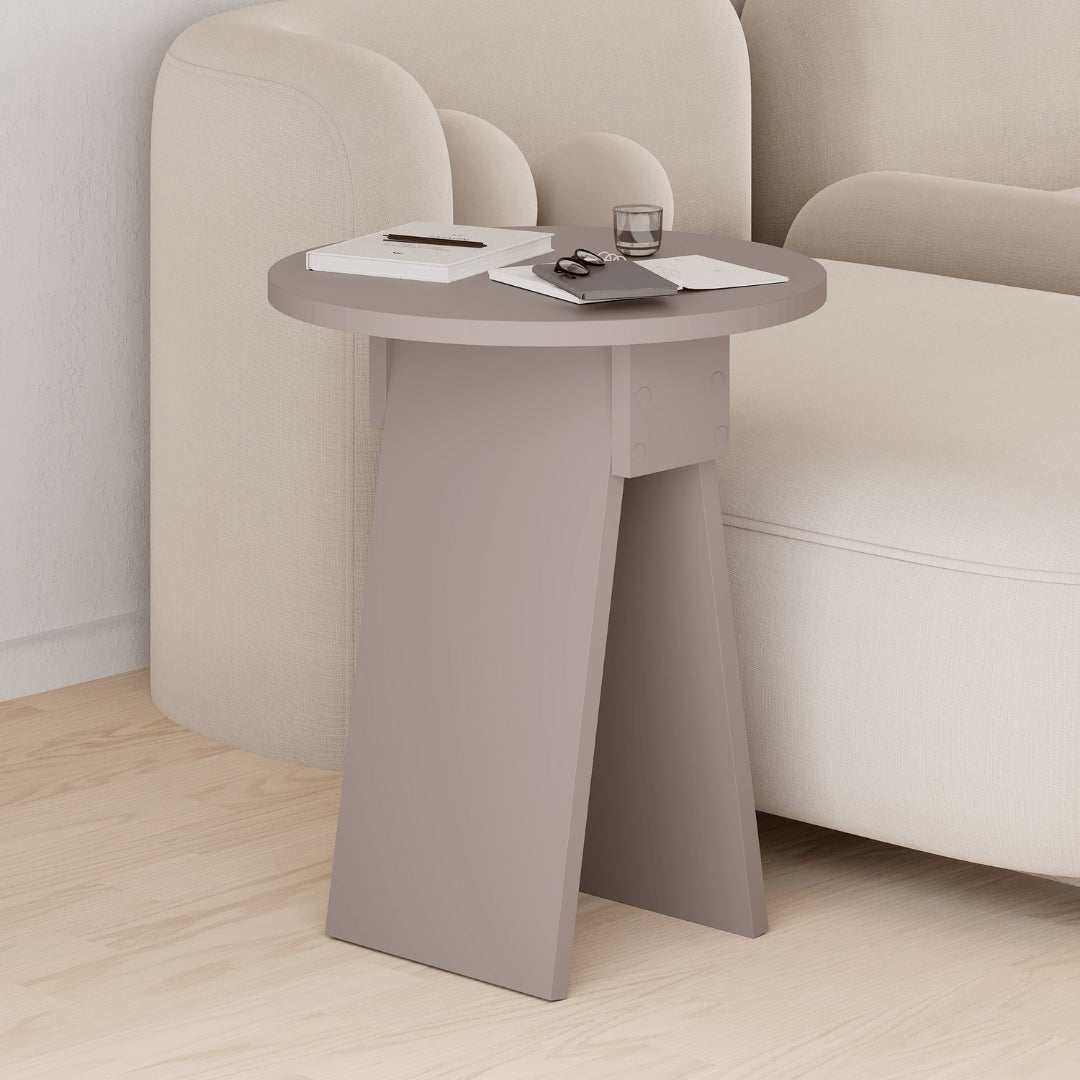 Chen Modern Round Side Table – Small Accent Table for Sofa or Bedside with Unique Design