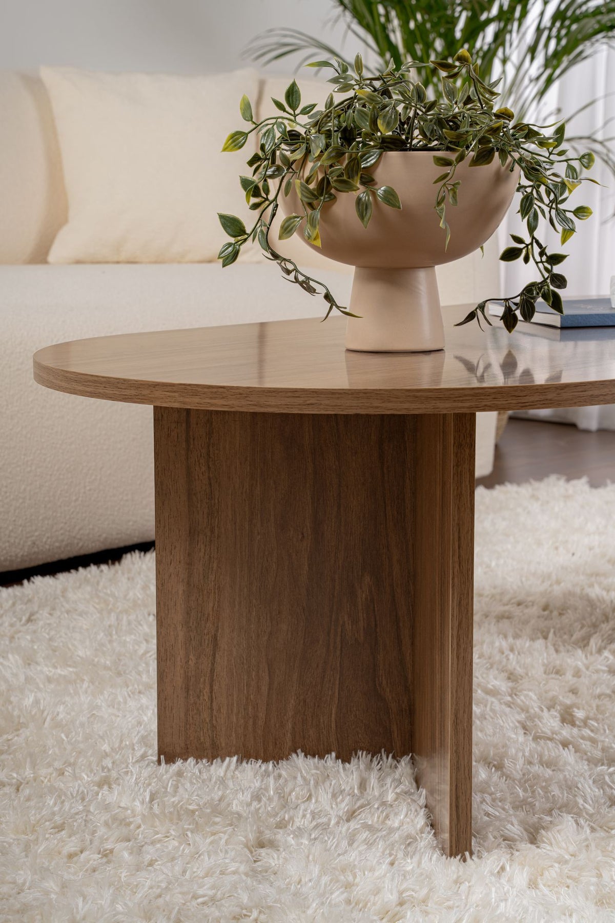 Halvra 119cm Oval Coffee Table with Floor-Protecting Legs — Natural Walnut Effect, image 4