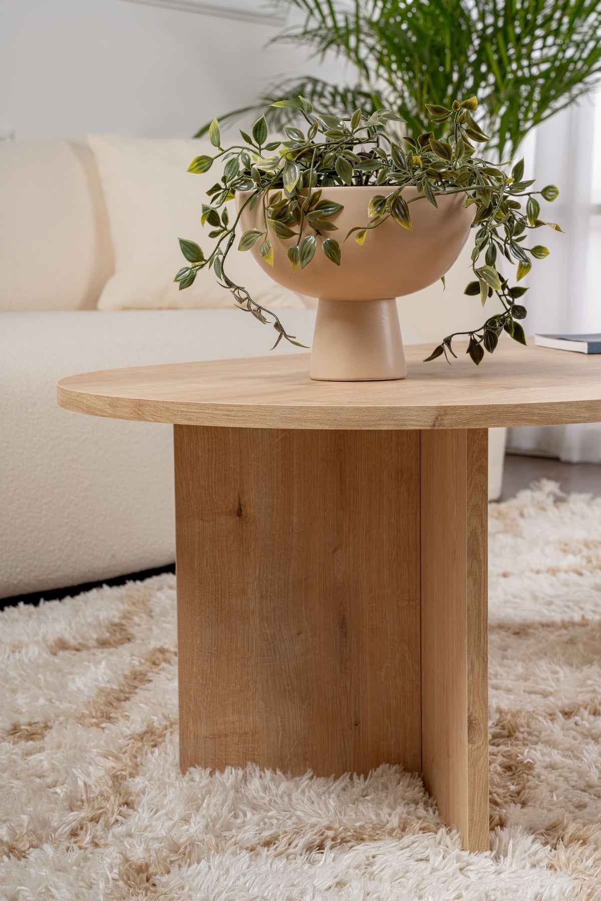 Halvra 119cm Oval Coffee Table with Floor-Protecting Legs — Oak, image 4